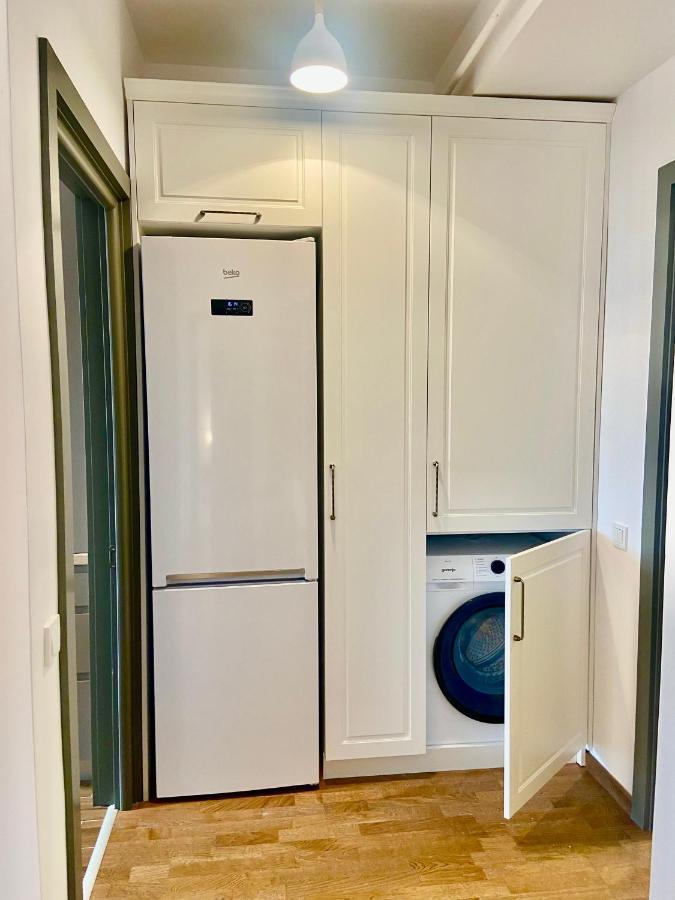 Ferienwohnung Lazar Loft Iasi Exterior foto