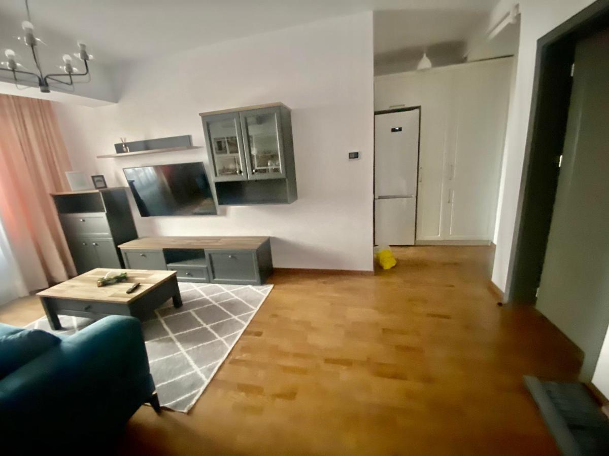 Ferienwohnung Lazar Loft Iasi Exterior foto